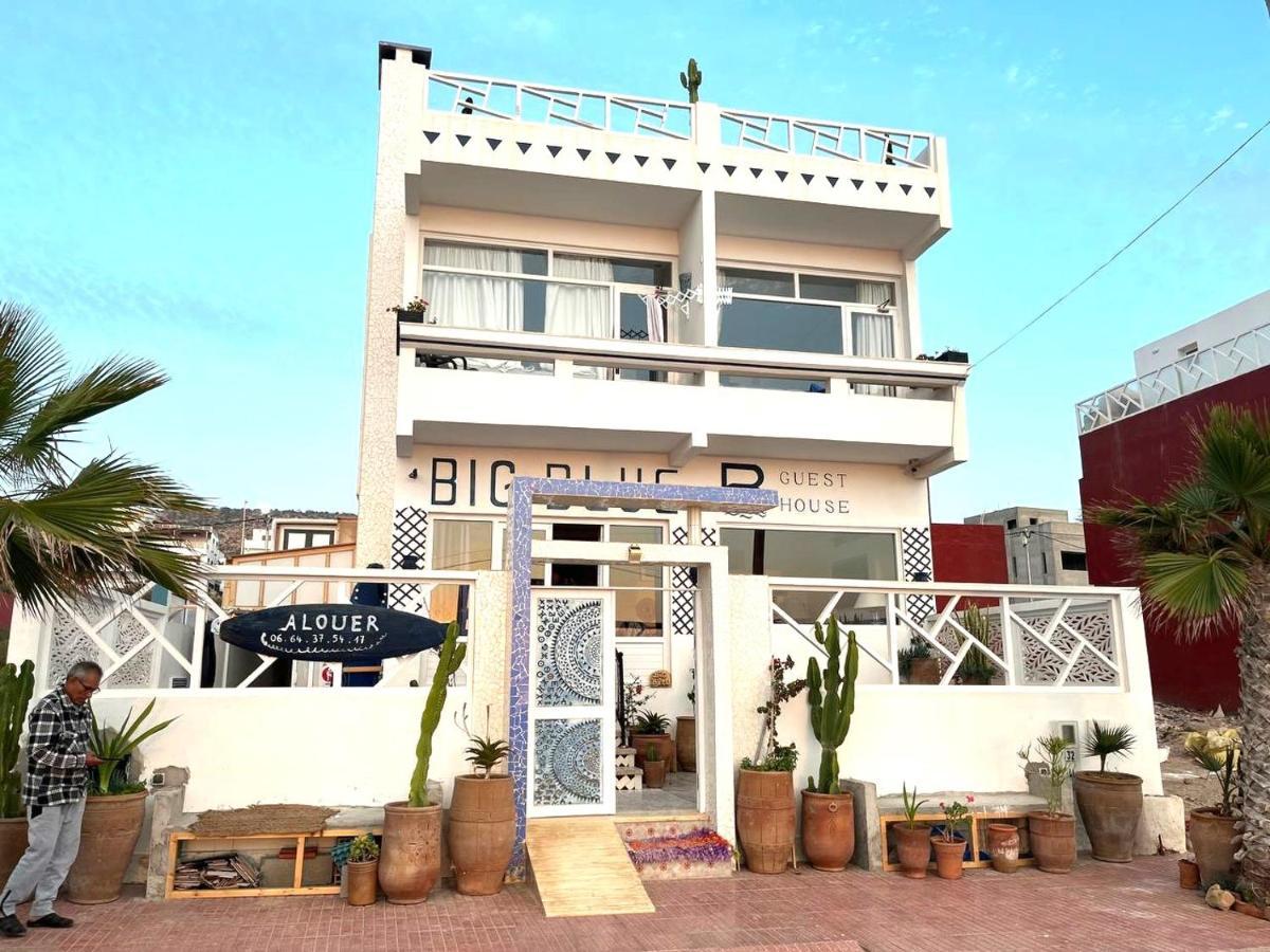 Big Blue Guest House Имсуане Екстериор снимка