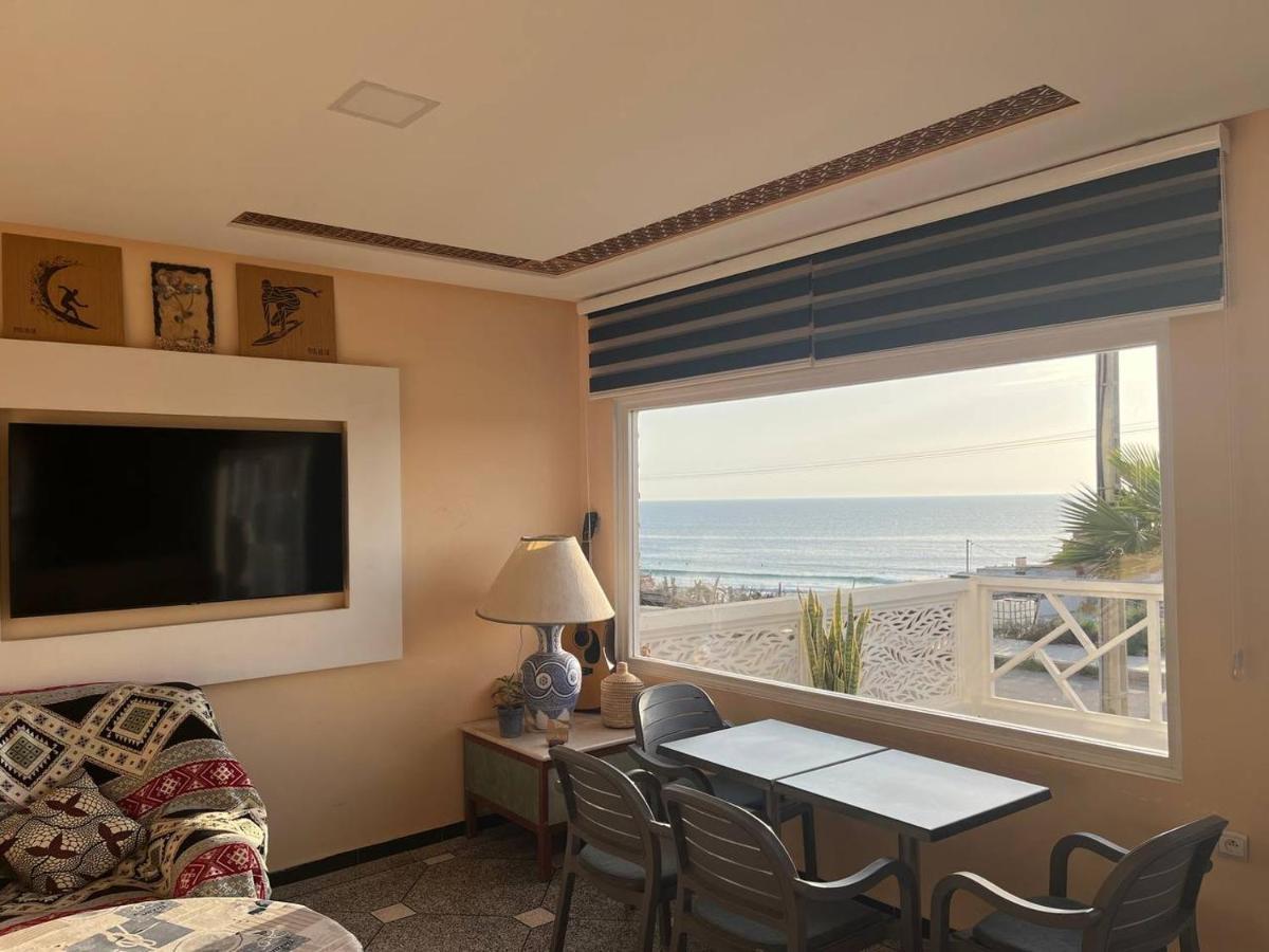 Big Blue Guest House Имсуане Екстериор снимка