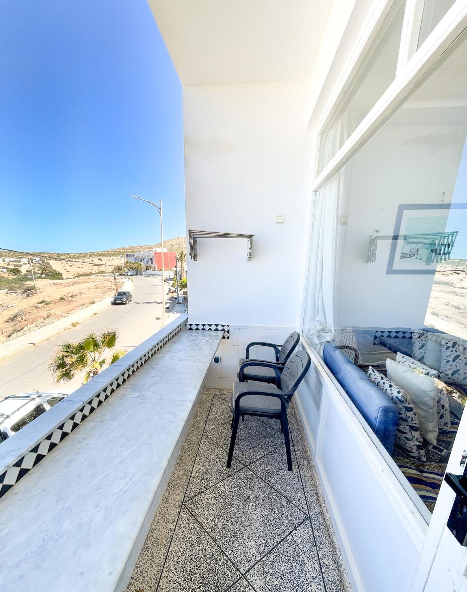 Big Blue Guest House Имсуане Екстериор снимка