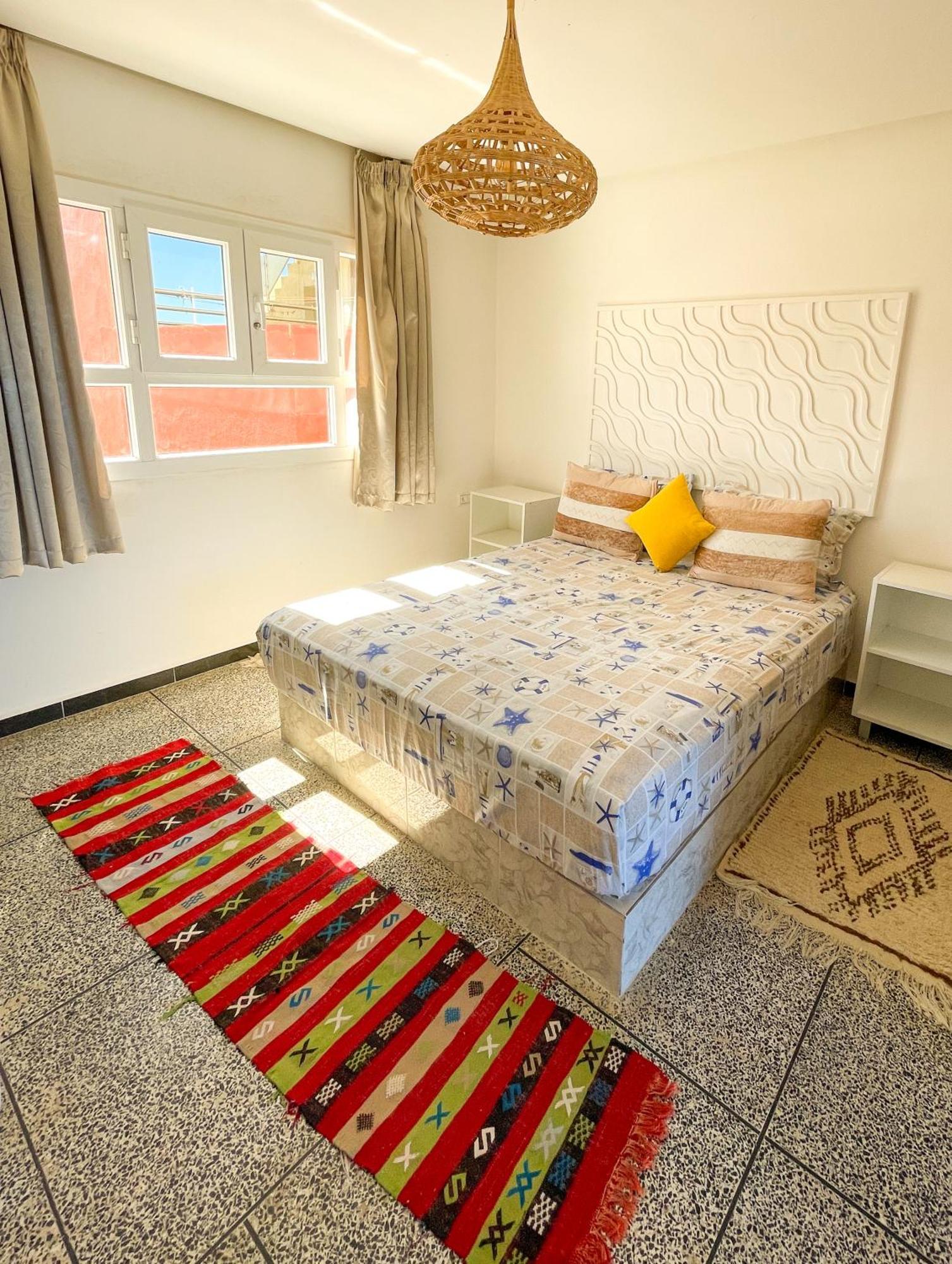 Big Blue Guest House Имсуане Екстериор снимка