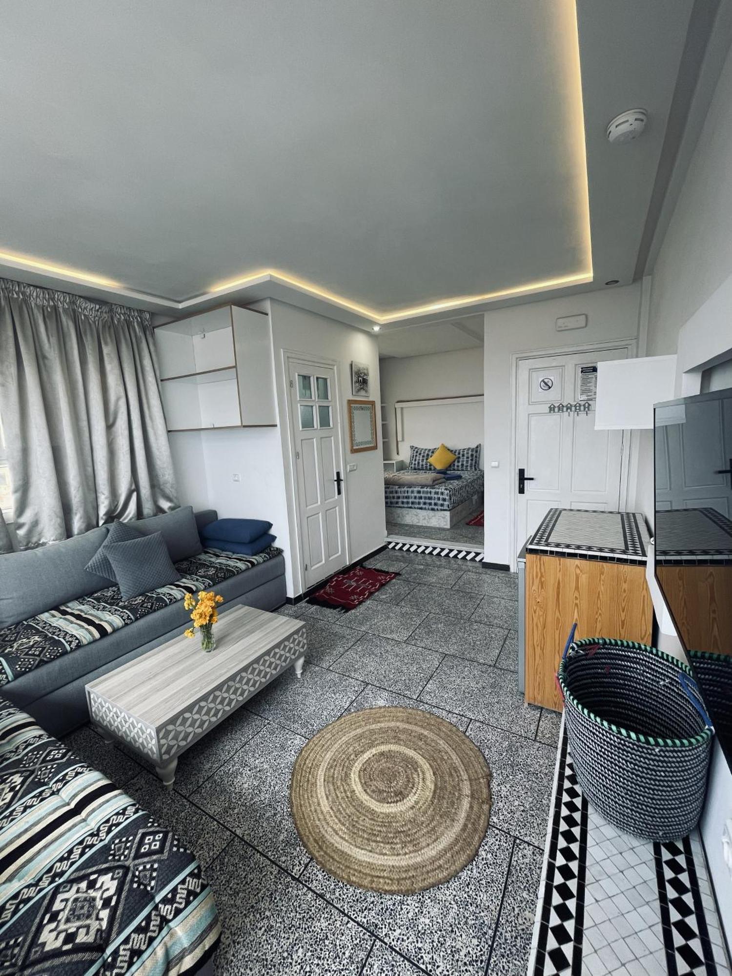 Big Blue Guest House Имсуане Екстериор снимка