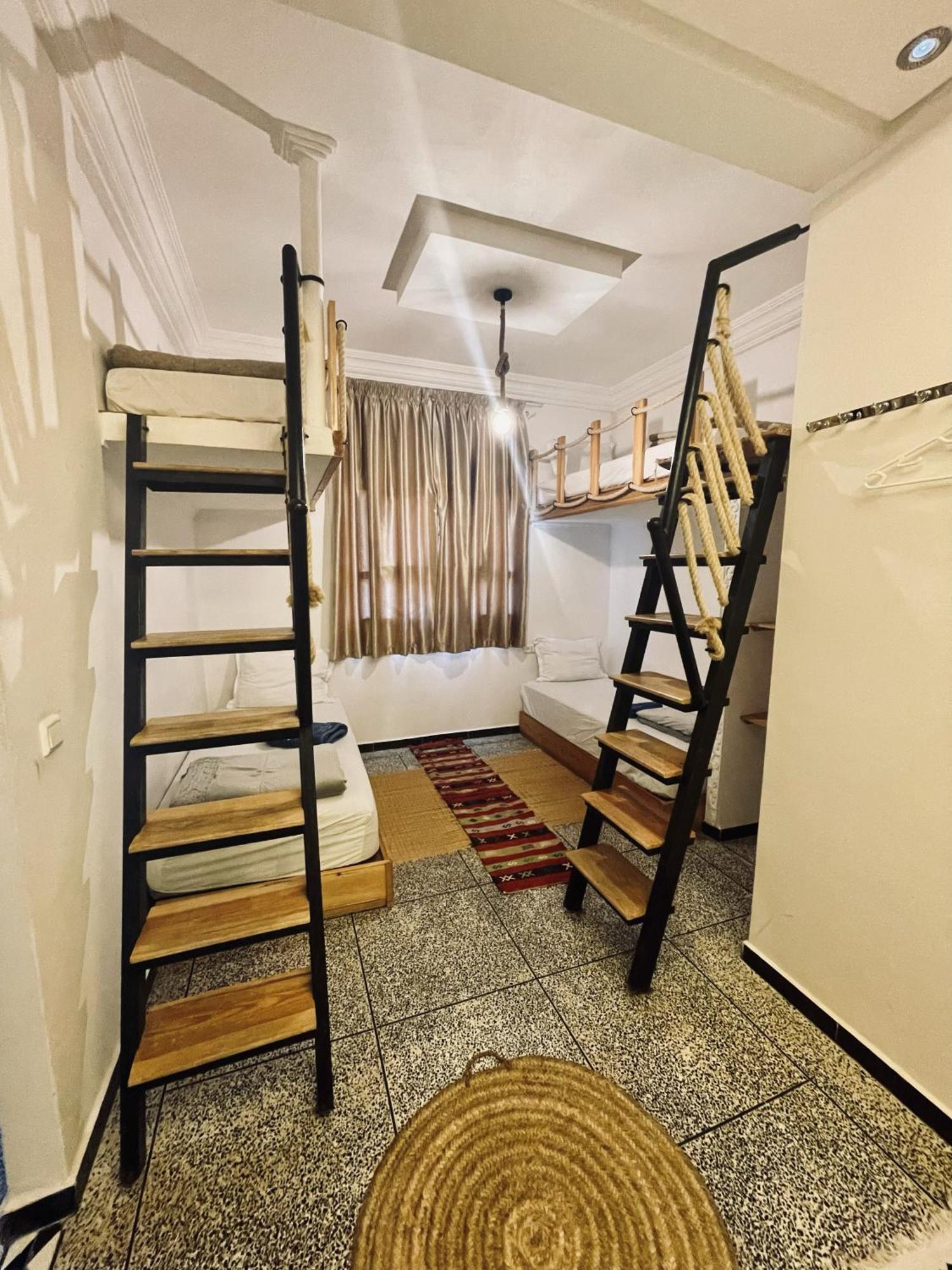 Big Blue Guest House Имсуане Екстериор снимка